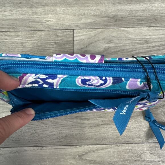 Vera Bradley RFID Turnlock Wallet Waikiki Paisley Print - Picture 6 of 8